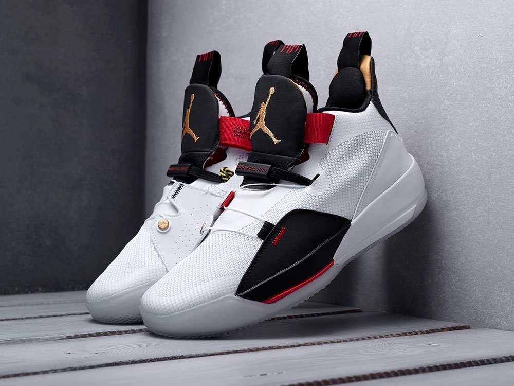 Кроссовки Nike Air Jordan 33 цвет Белый 