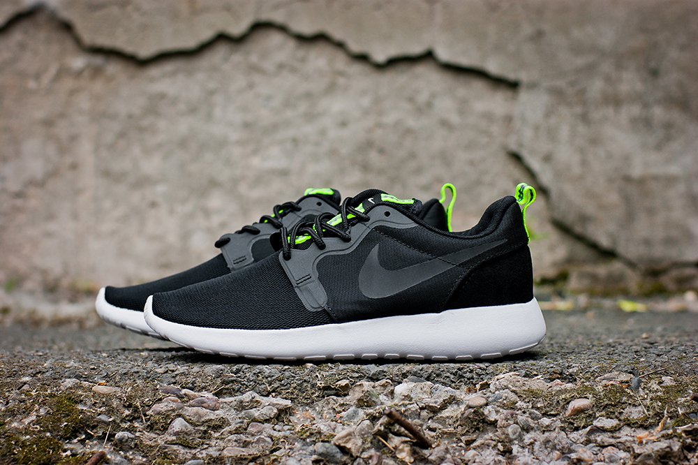 Cool nike roshe run on sale