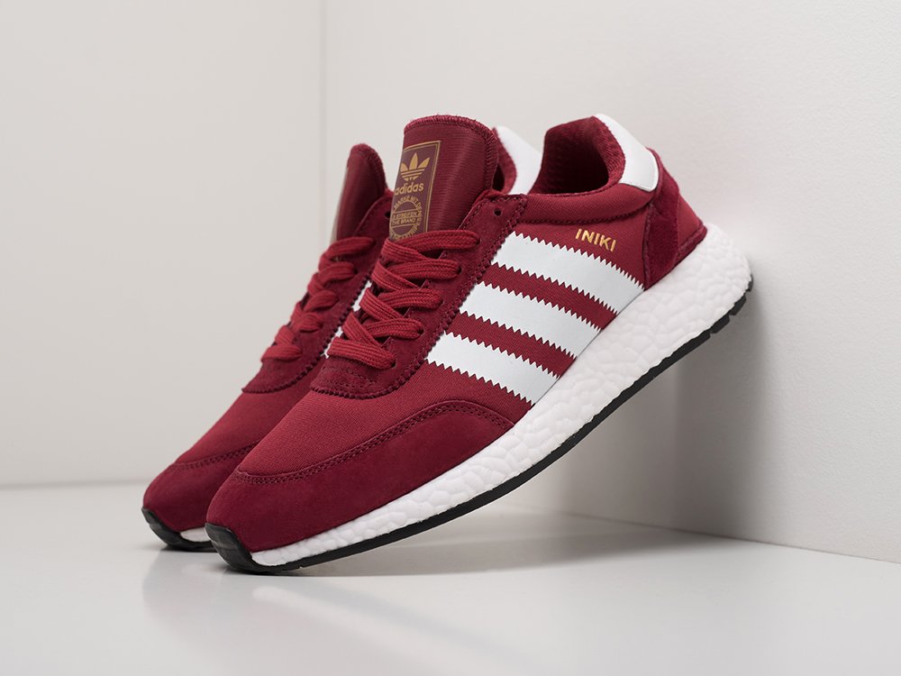 Red best sale adidas iniki