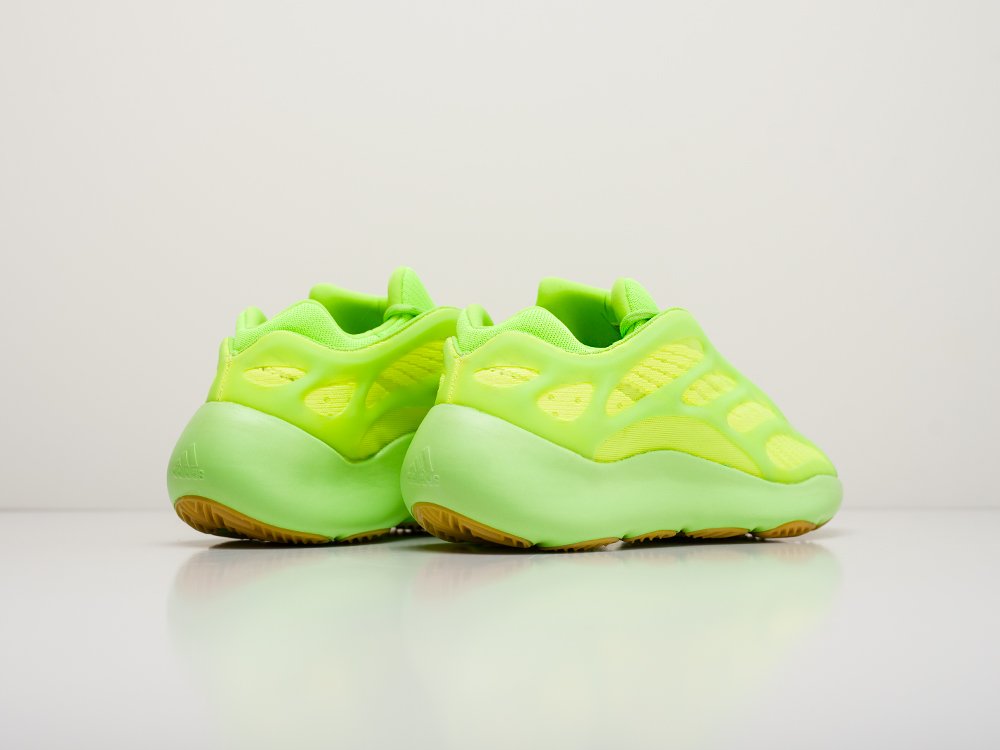 Adidas yeezy 700 hotsell verde fluo