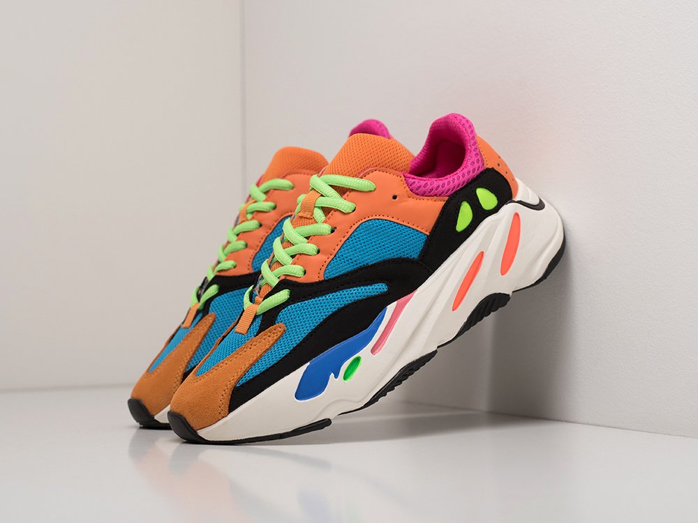 Custom yeezy 700 on sale