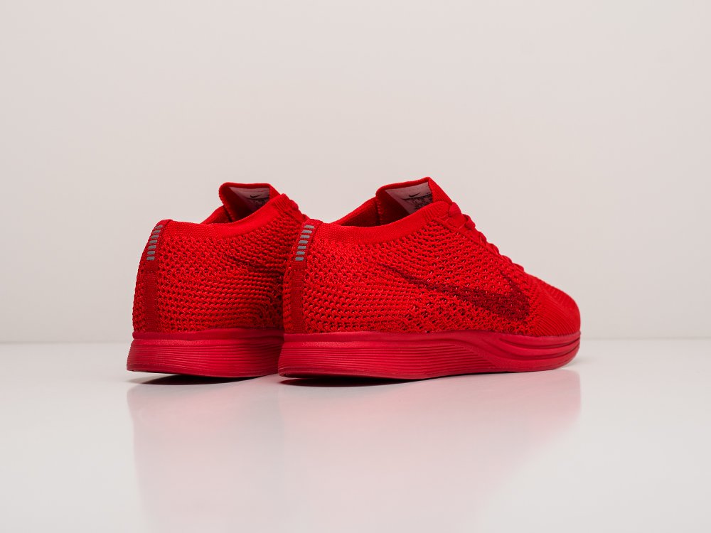 all red nike flyknit