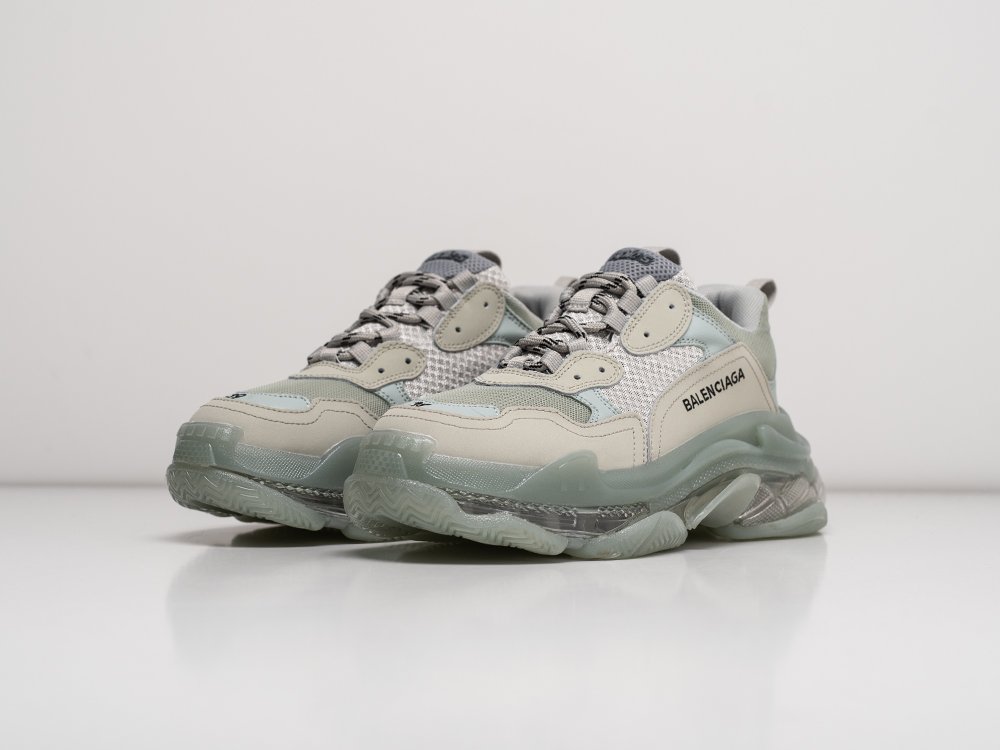 Balenciaga store pearl grey