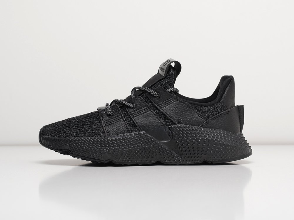 black adidas prophere