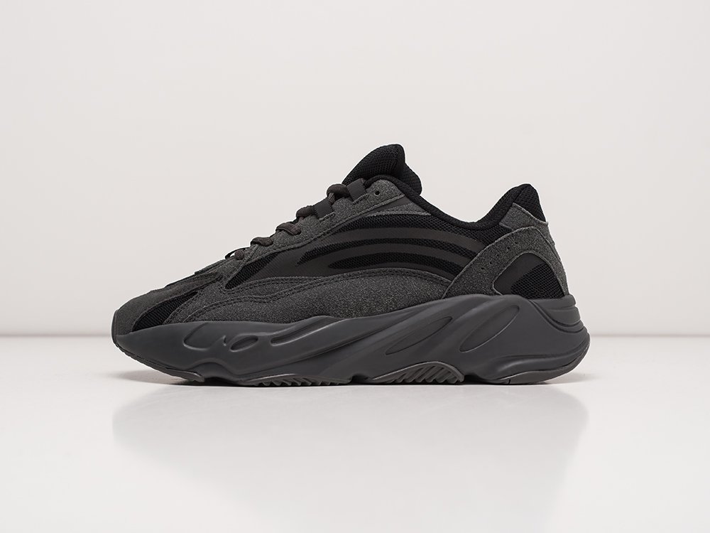 mens adidas yeezy boost 700