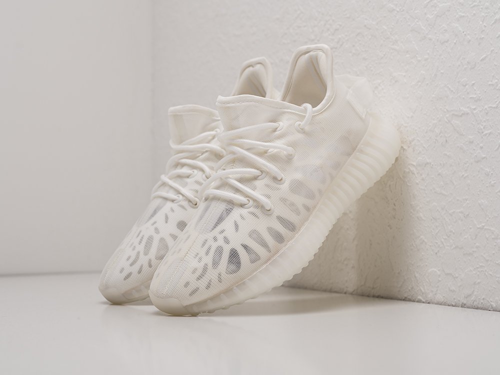 Adidas best sale yeezy 30