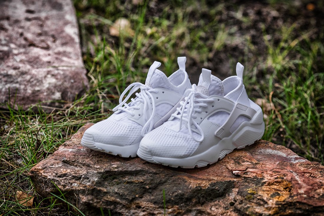 Nike huarache hotsell ultra boost