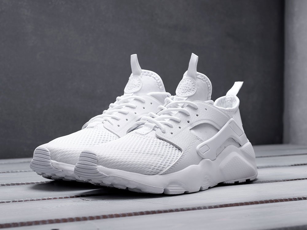 Nike huarache ultra size 7 on sale