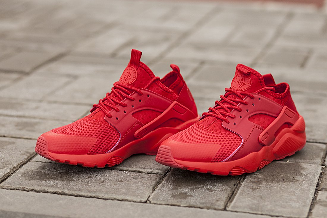 nike air huarache ultra red