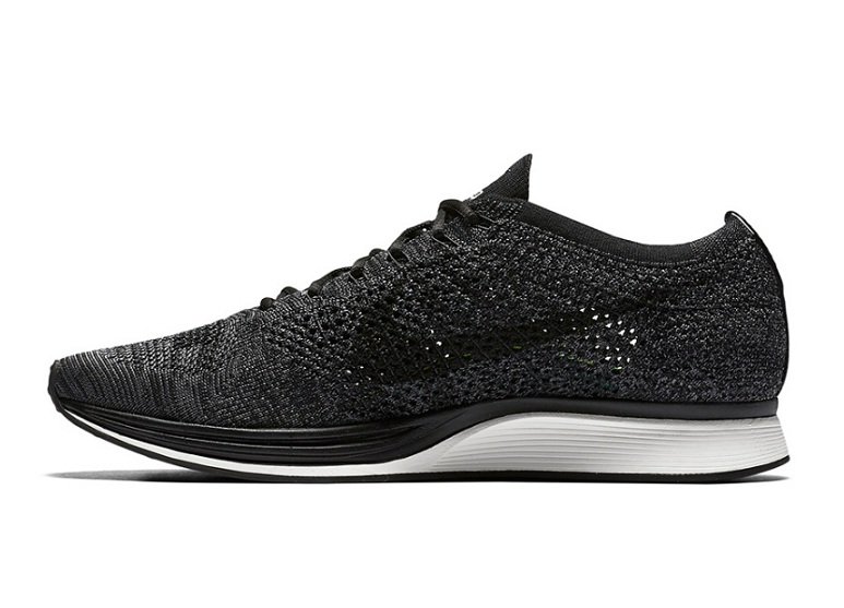 Nike flyknit racer size 12 on sale