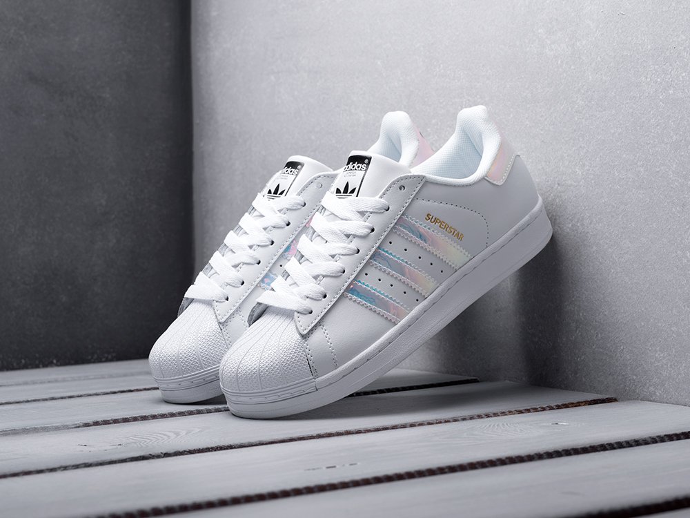 Adidas Superstar