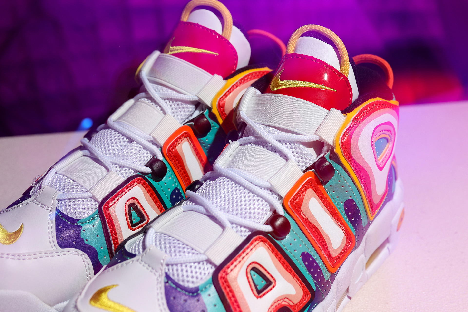 NIKE AIR MORE UPTEMPO 'RAYGUNS'
