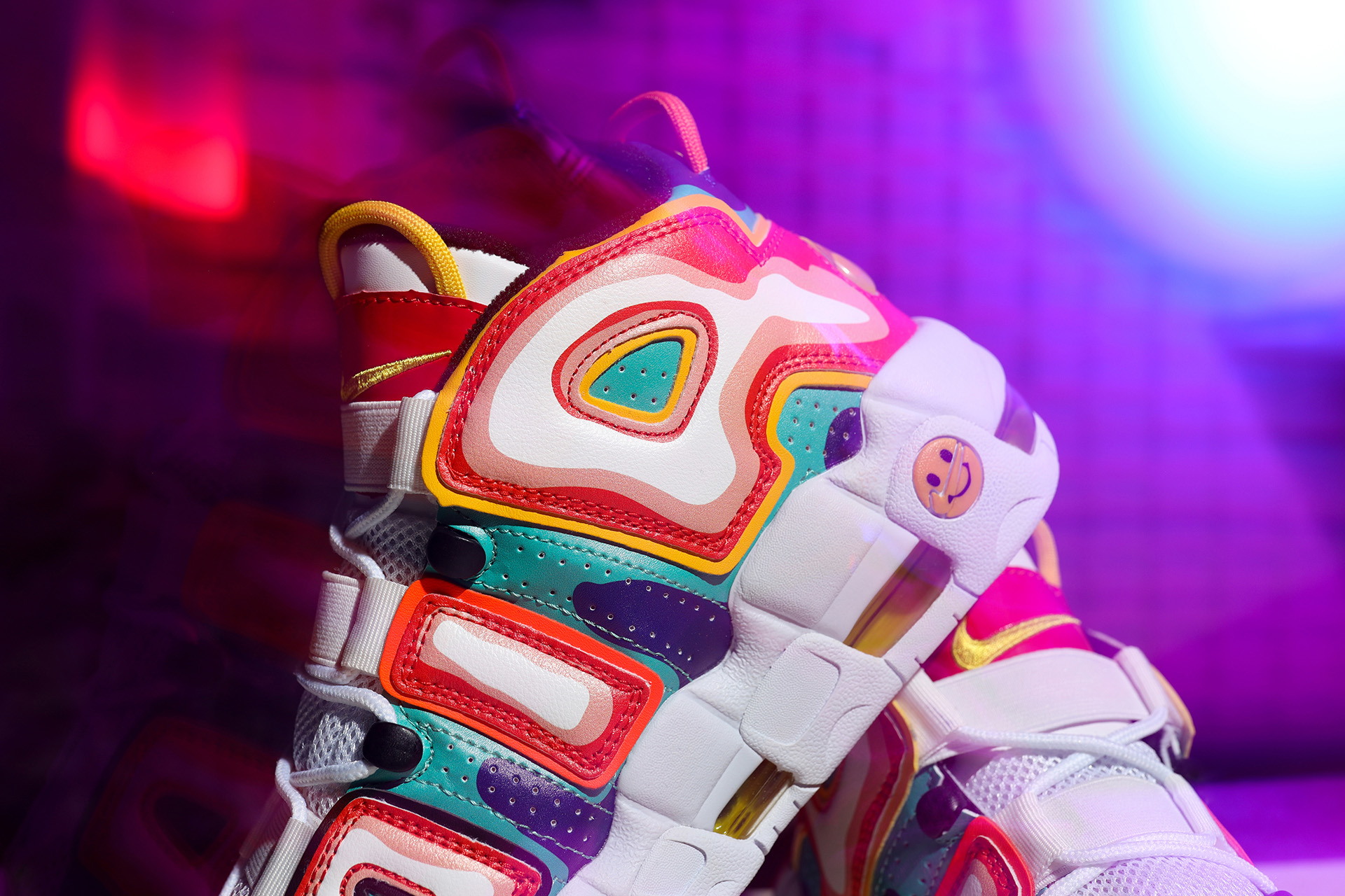 NIKE AIR MORE UPTEMPO 'RAYGUNS'