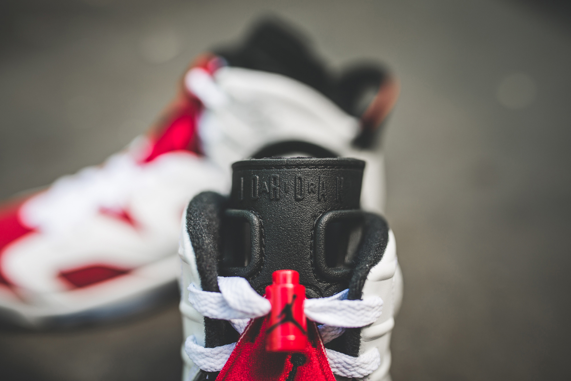 Кроссовки Nike Air Jordan 6 «Carmine»