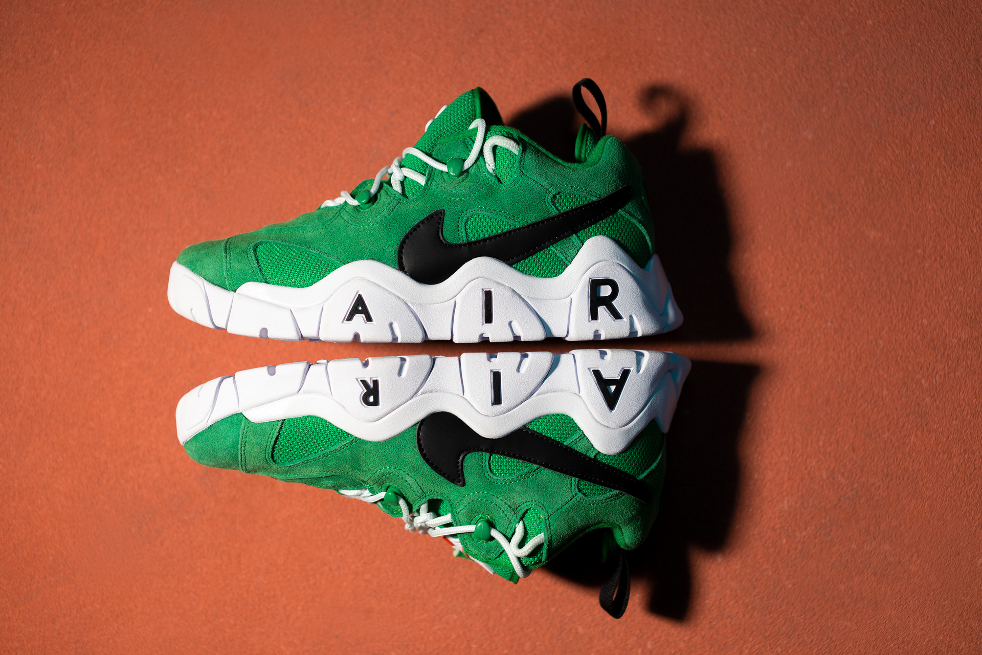 Кроссовки Nike Air Barrage Low