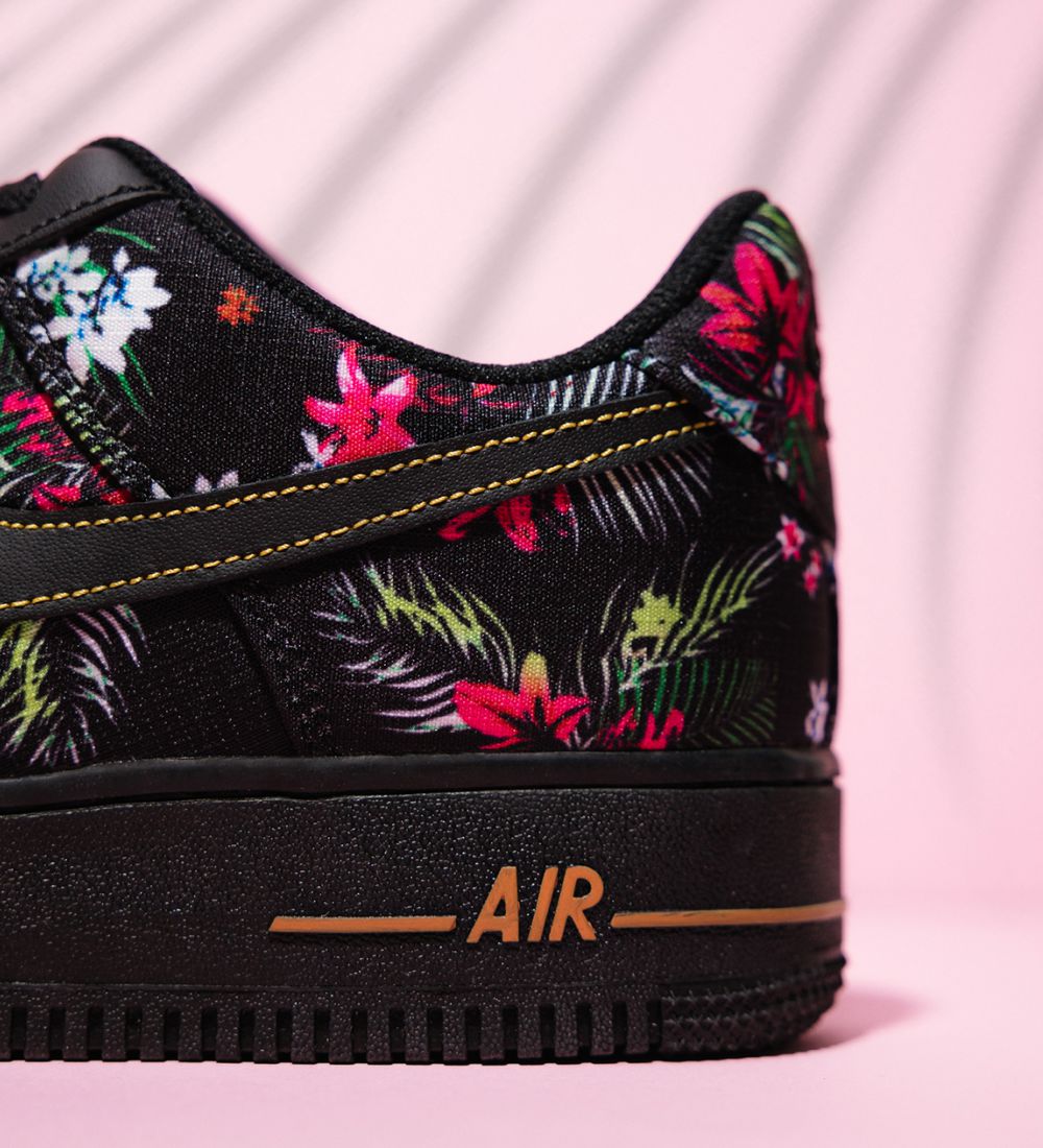NIKE AIR FORCE 1 `07 LV8 1 'FLORAL PACK'