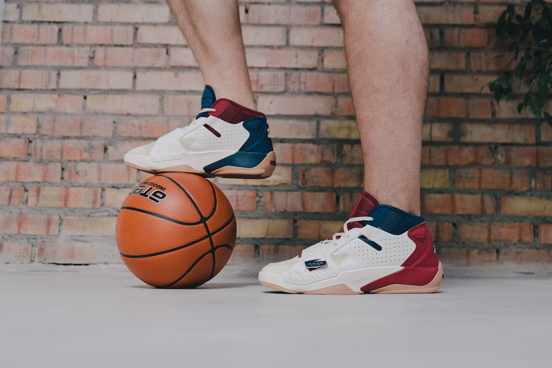 NIKE JORDAN ZION 2