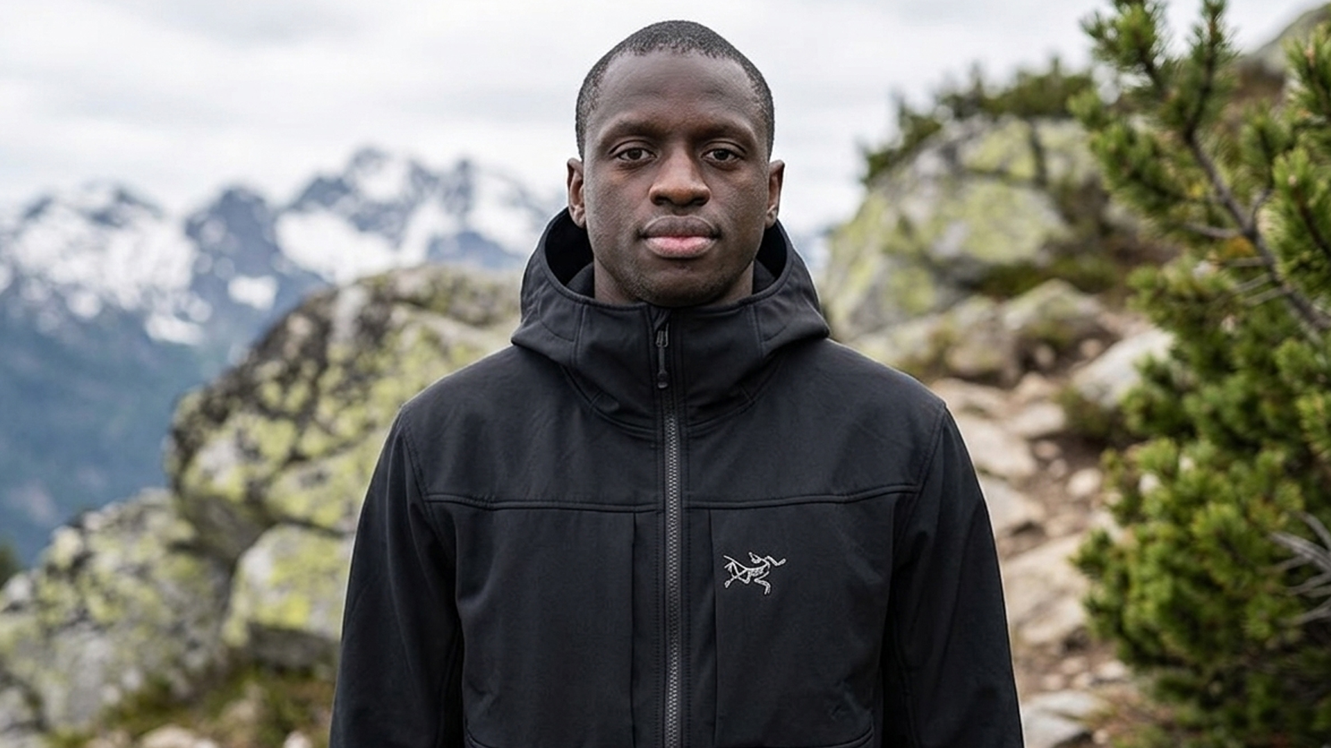 Что такое gorpcore и почему все носят Arc'teryx