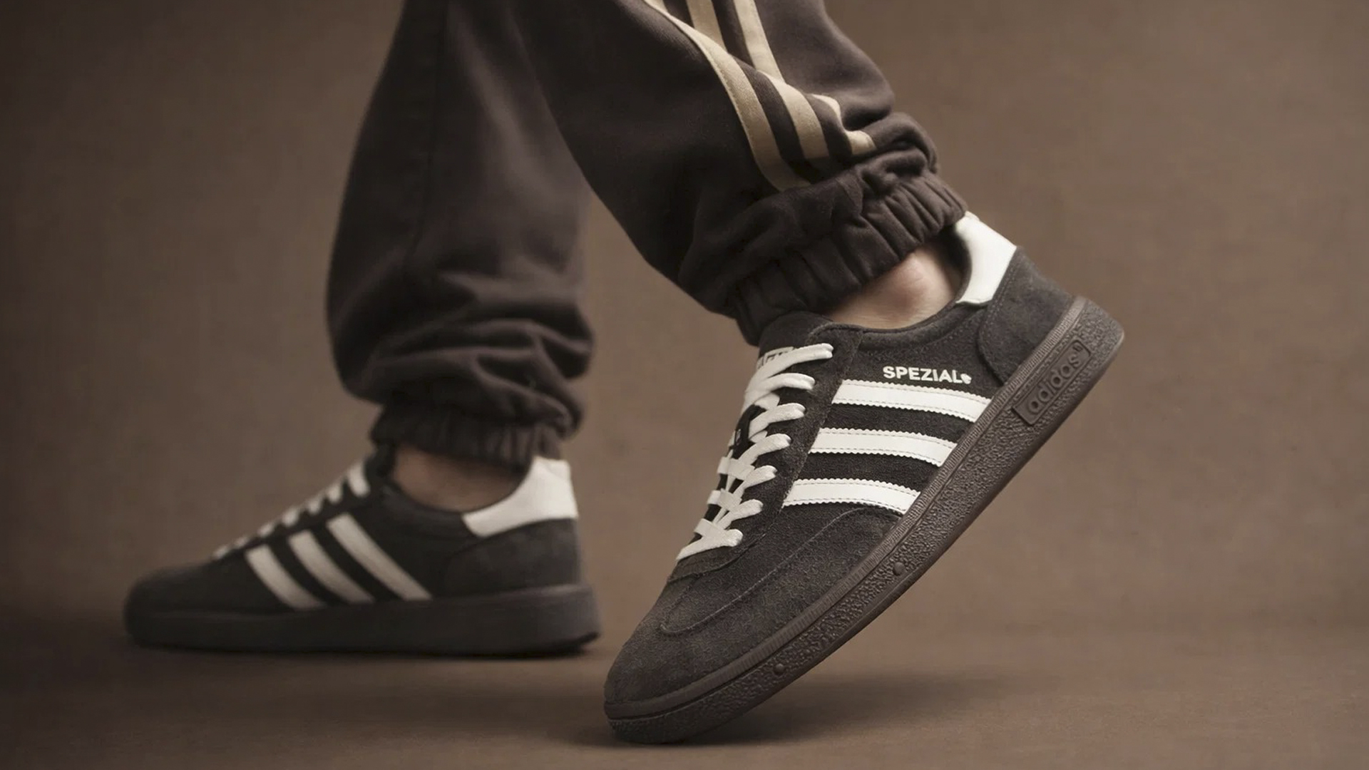 Те самые культовые замшевые кроссовки Adidas Spezial