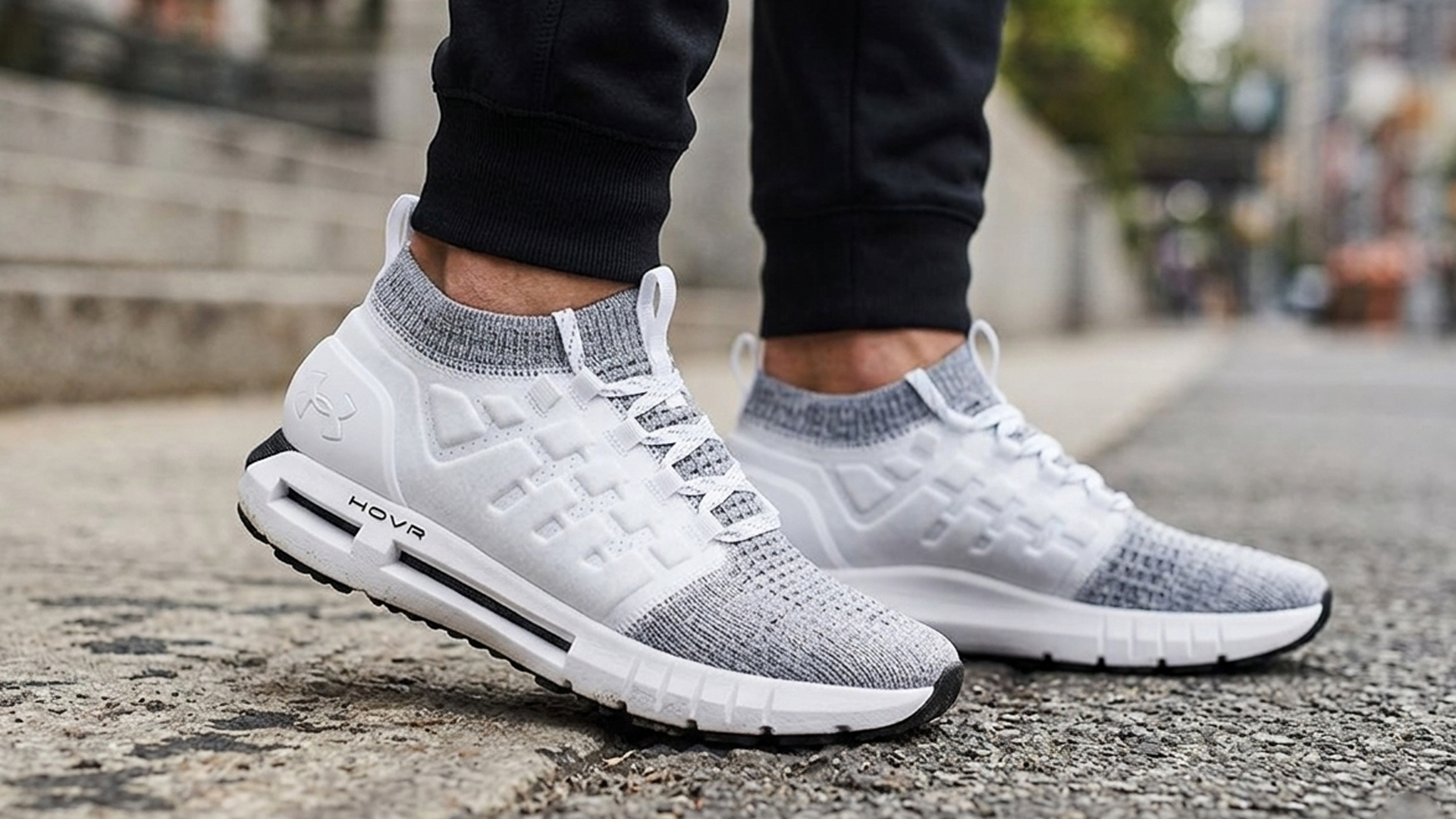 Under Armour HOVR Phantom 1: спортивный стиль на каждый день 