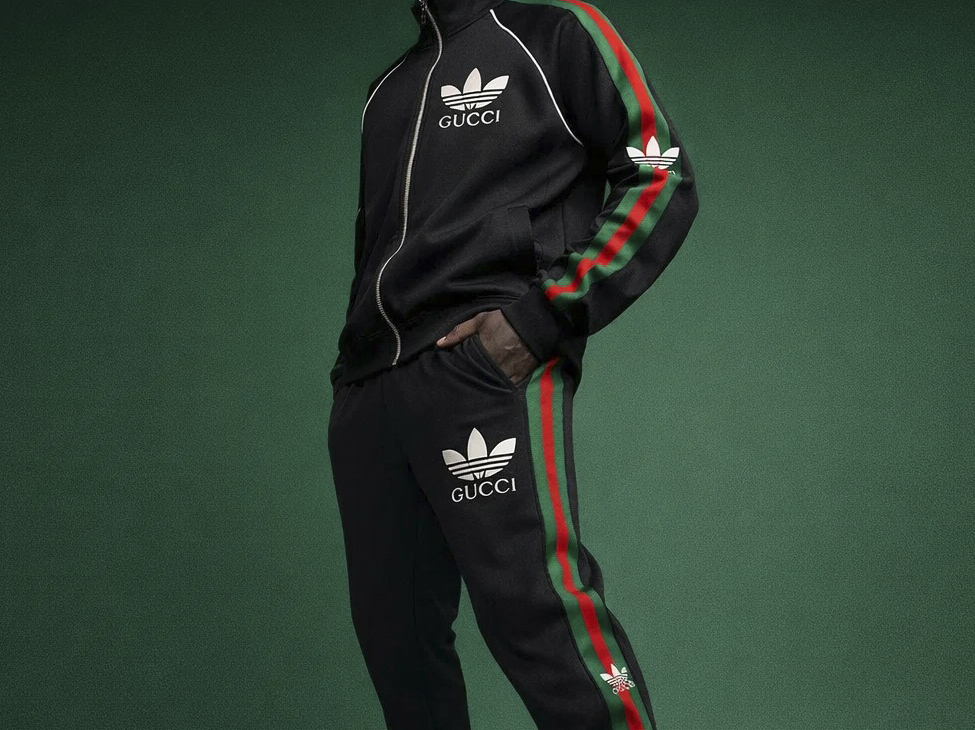 Как носить спортивный костюм и не выглядеть как «на тренировке»