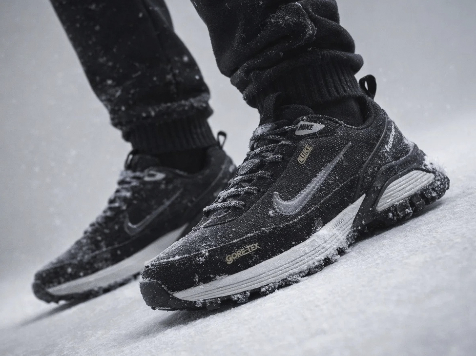 Фото зимних кроссовок Nike RIvah Low до 6.000 р