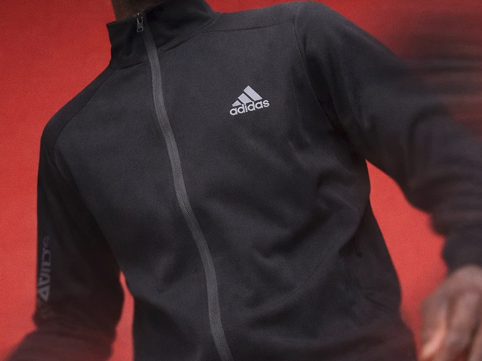 Почему мужчины постарше выбирают олимпийку Adidas
