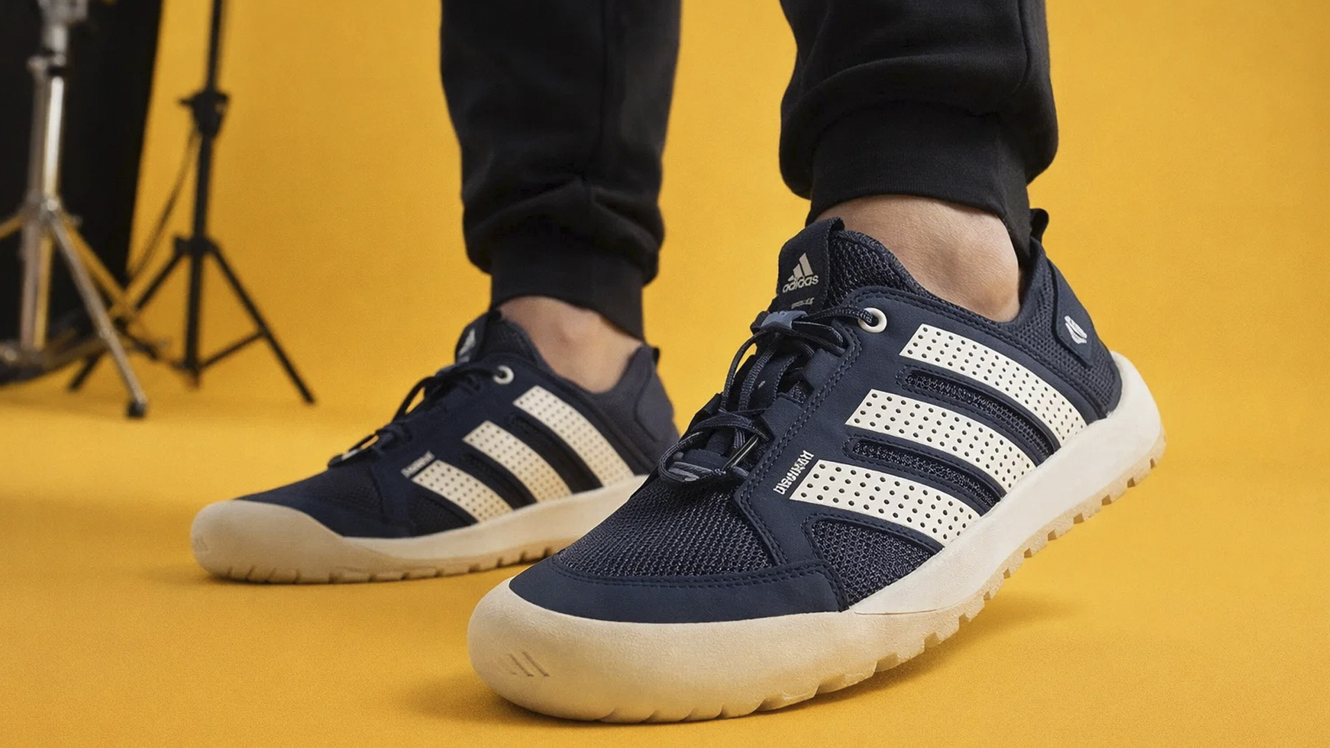 Новинка Adidas Daroga 25: особенности модели