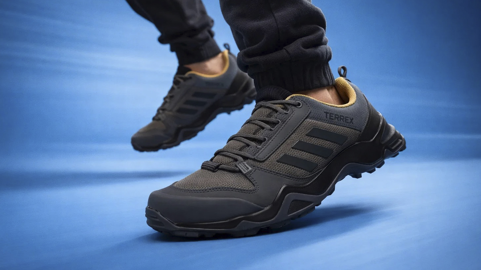 Кому стоит купить кроссовки Adidas Terrex AX3