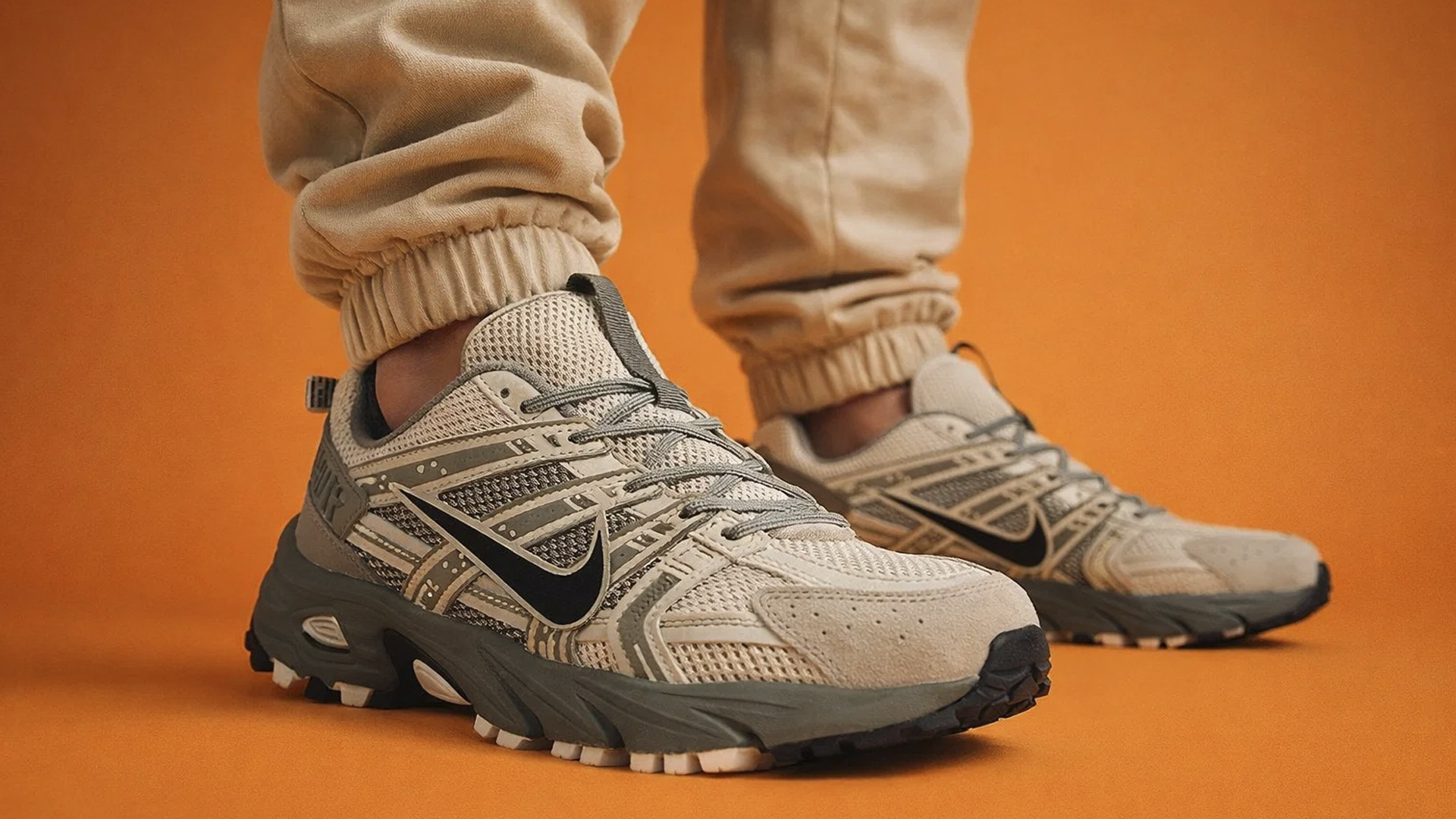 Кроссовки Nike для тренировок и жизни