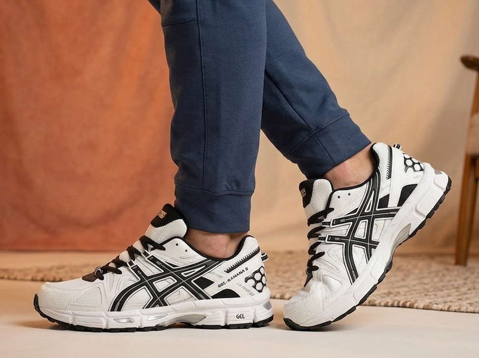 Как выбрать кроссовки для активного отдыха: Обзор Asics Gel Kahana 8