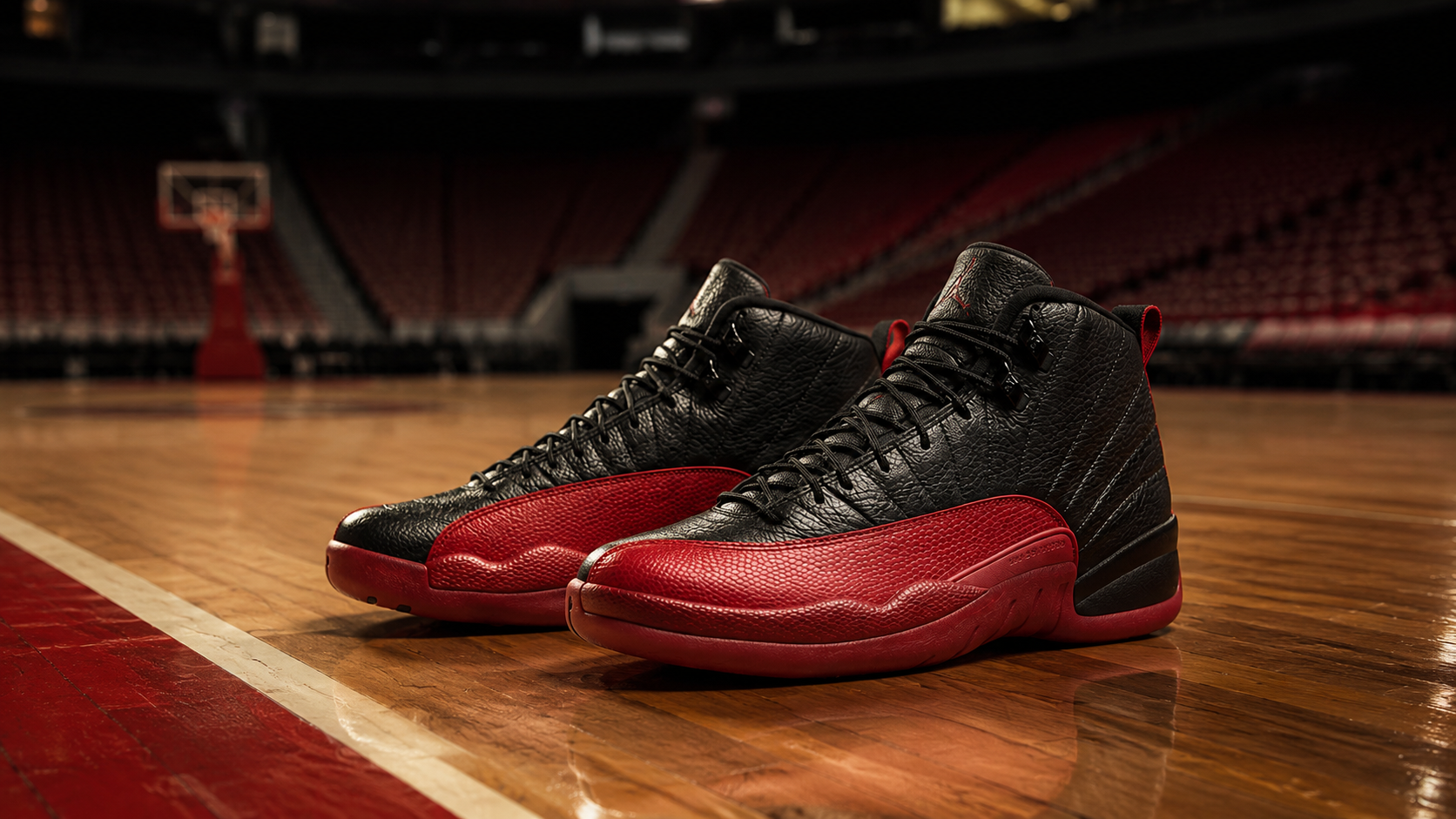 Air Jordan 12 на паркете баскетбольной арены в стилистике 1990-х