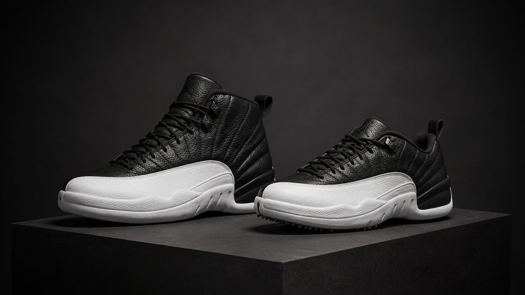 Высокая и низкая версии Air Jordan 12 рядом