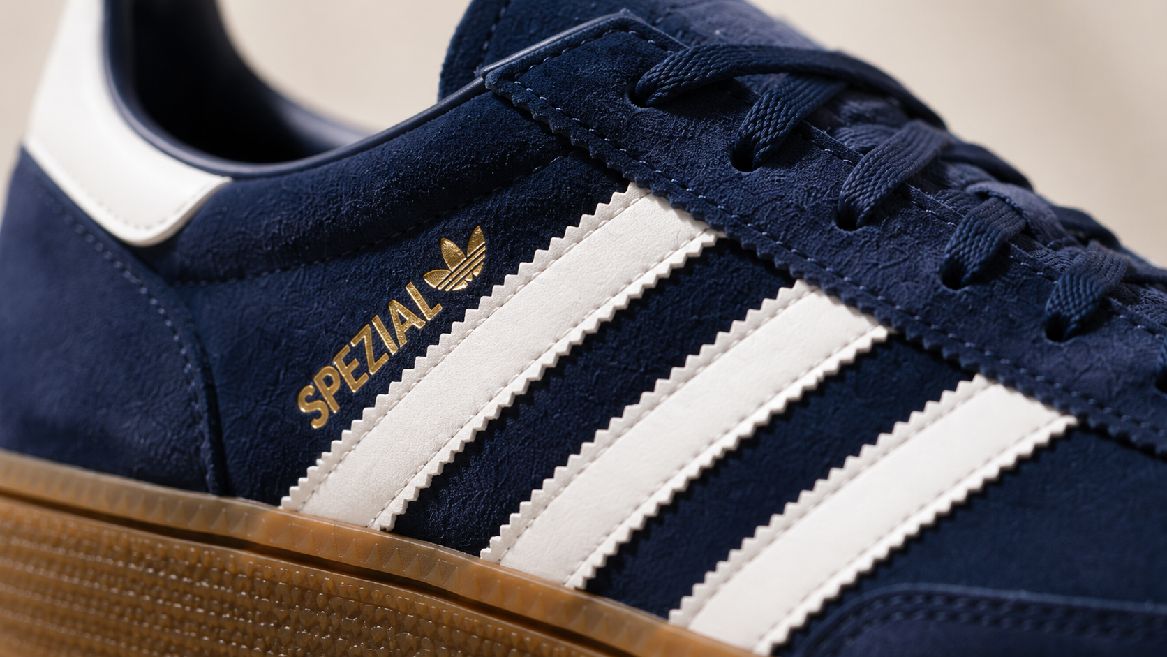 spezial samba ili gazelle indoor chto vybrat