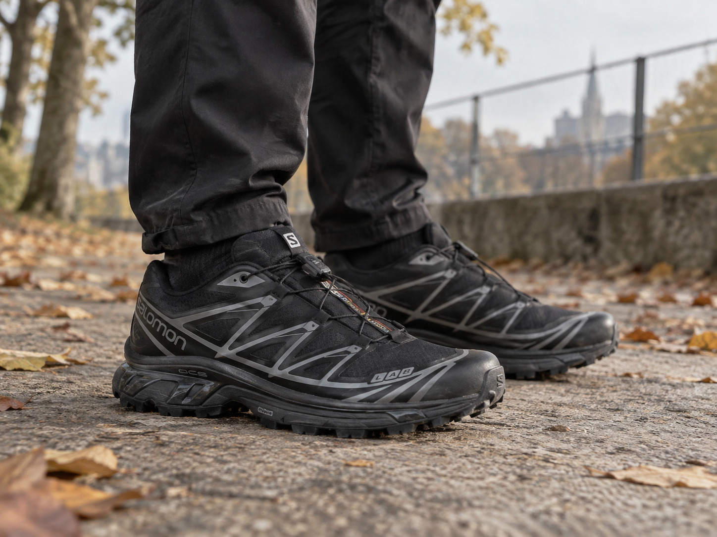 Salomon ADVANCED XT-6 ADV — крупный план на ноге