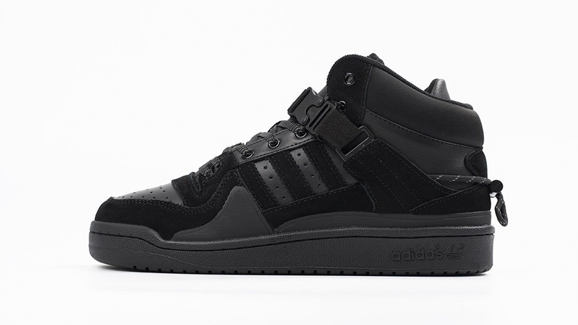 Черные кроссовки на зиму Adidas Forum 84 High: легенда XX века