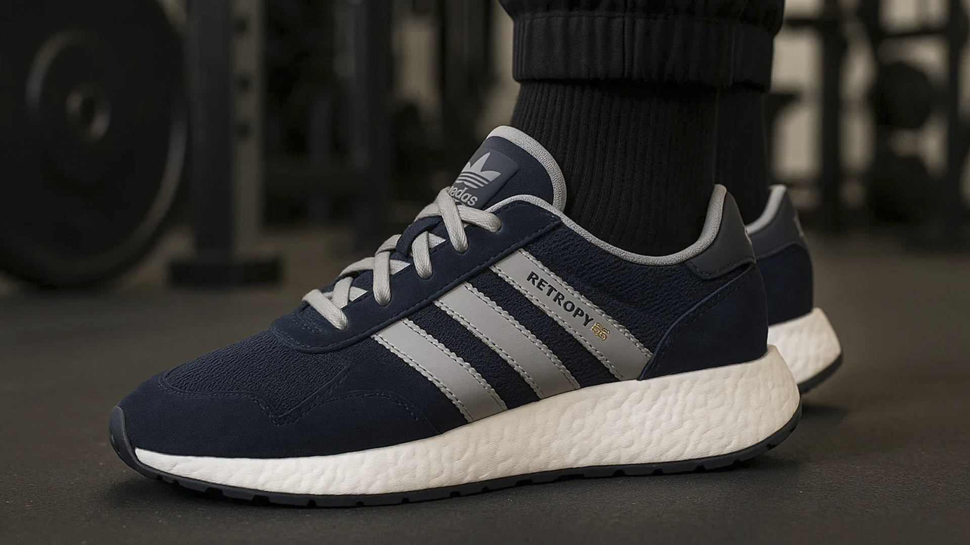 Кроссовки Adidas Retropy E5 с подошвой Boost