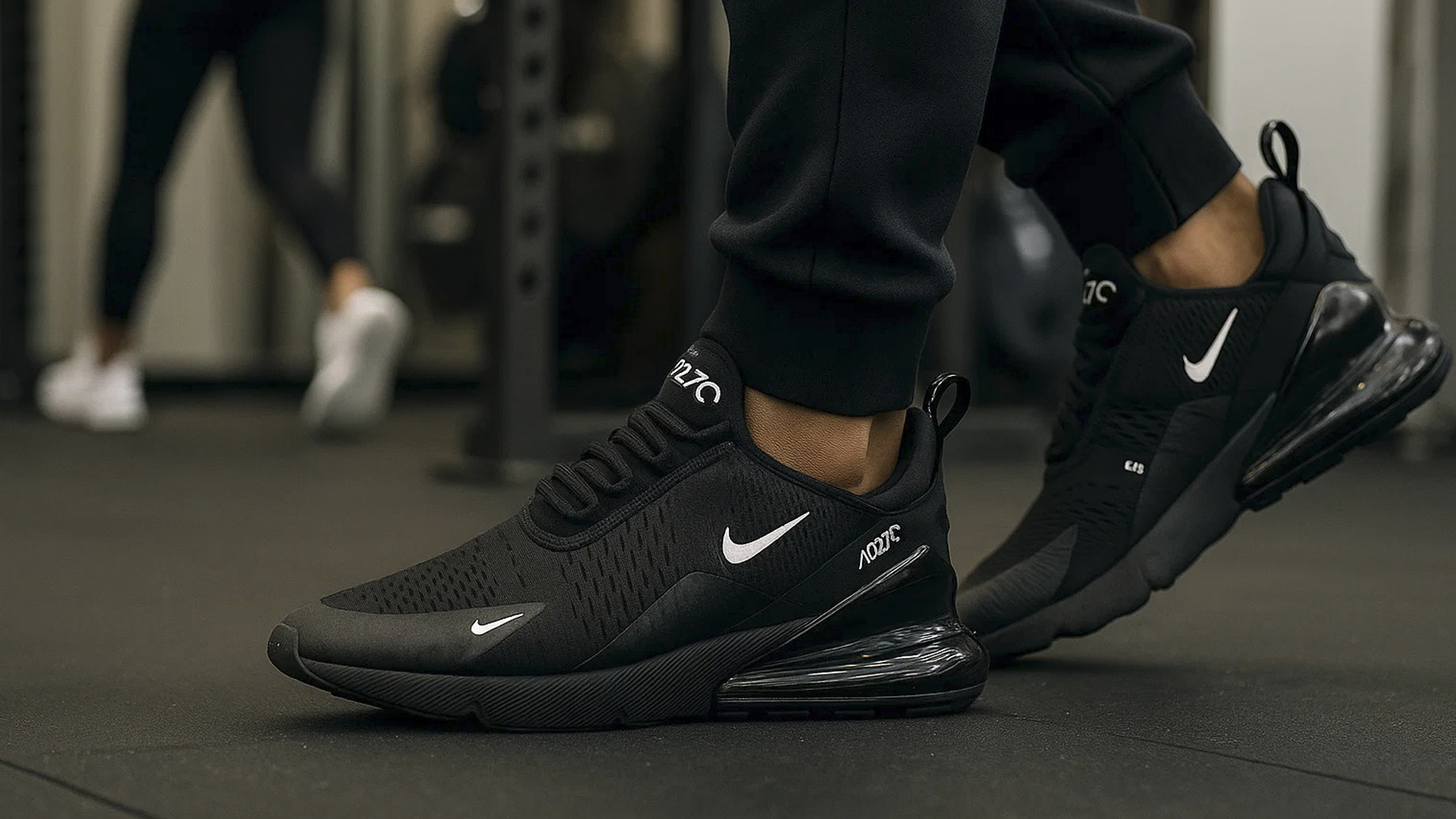Nike Air Max 270 vs 720: в чём разница и что выбрать