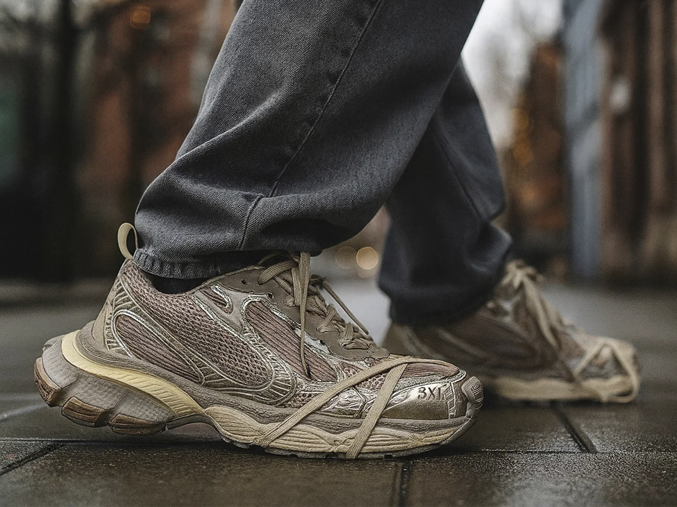 Оверсайз кроссовки Balenciaga 3XL в 2026 году