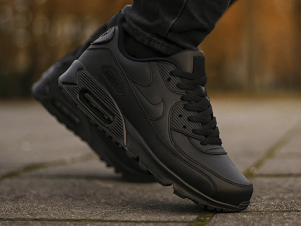 Почему Nike Air Max 90 возвращаются в тренды каждый год