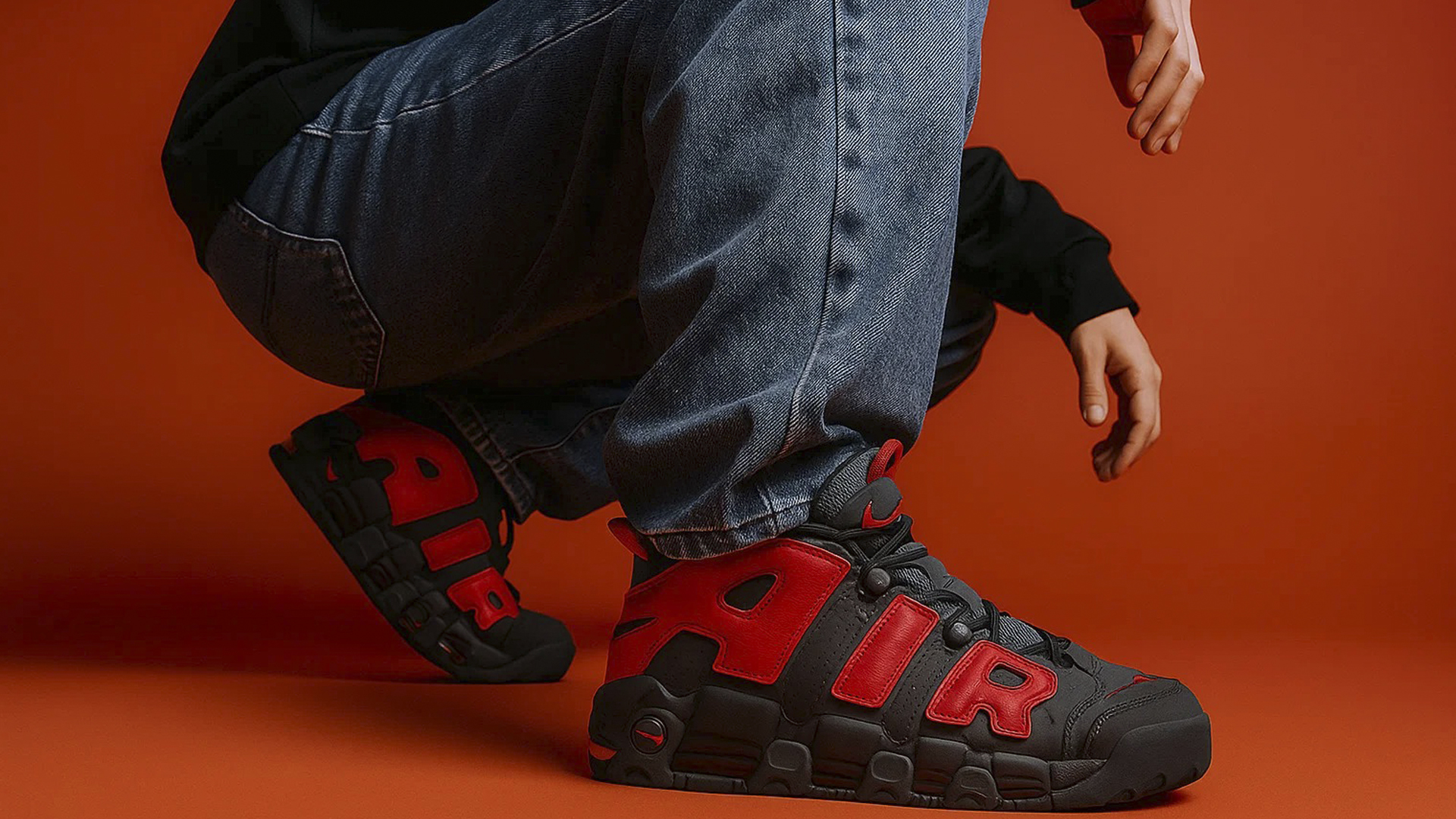 Почему Nike Air More Uptempo снова в моде — и как вписать их в повседневный образ