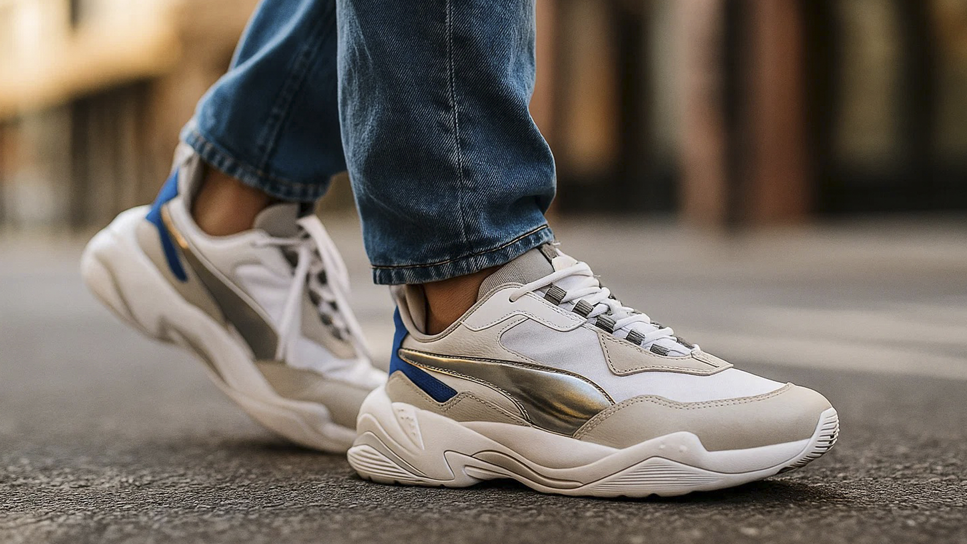 Массивные кроссовки Puma Thunder: с чем носить в женском гардеробе