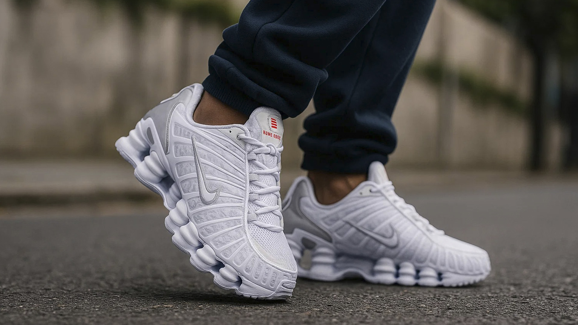 Как носить Nike Shox TL в 2025 году: тренды, сочетания и смелые образы