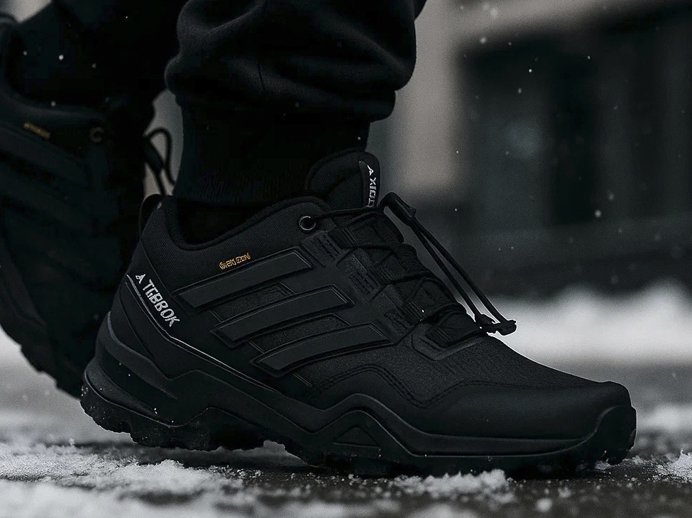 Можно ли носить демисезонные кроссовки зимой? 