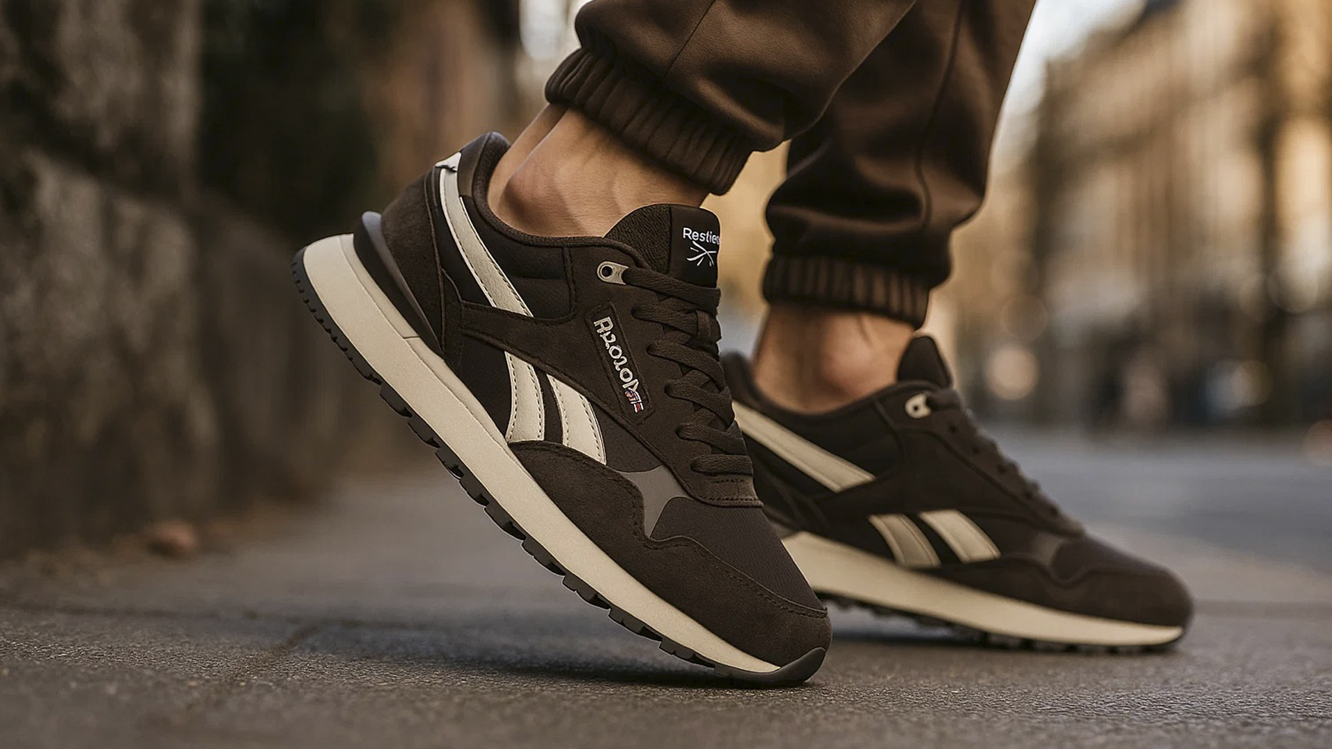 Универсальные образы с Reebok Royal Ultra на каждый день