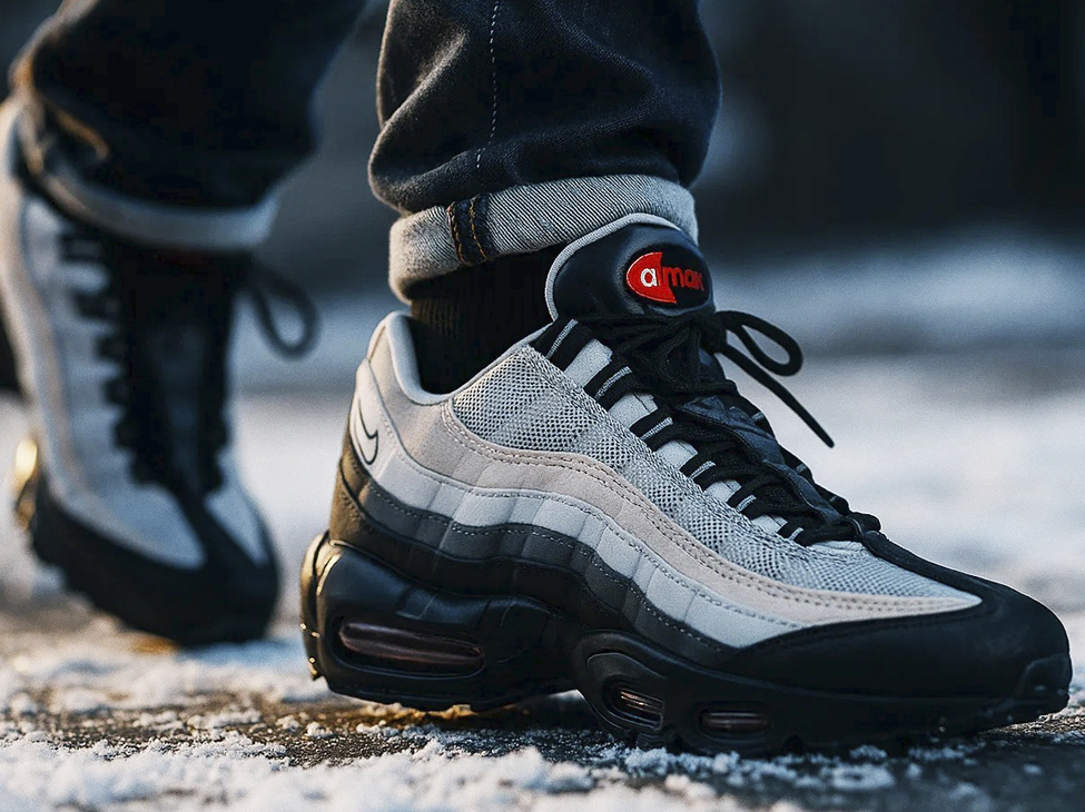 Как мужчине выглядеть стильно даже зимой: теплые кроссовки Найк 95