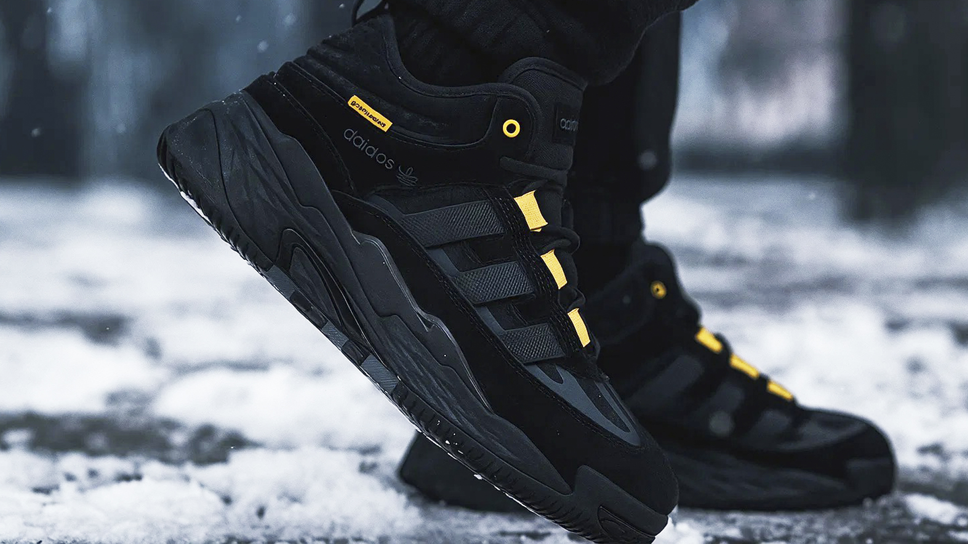 Модные зимние кроссовки 2025 Adidas Niteball Hi