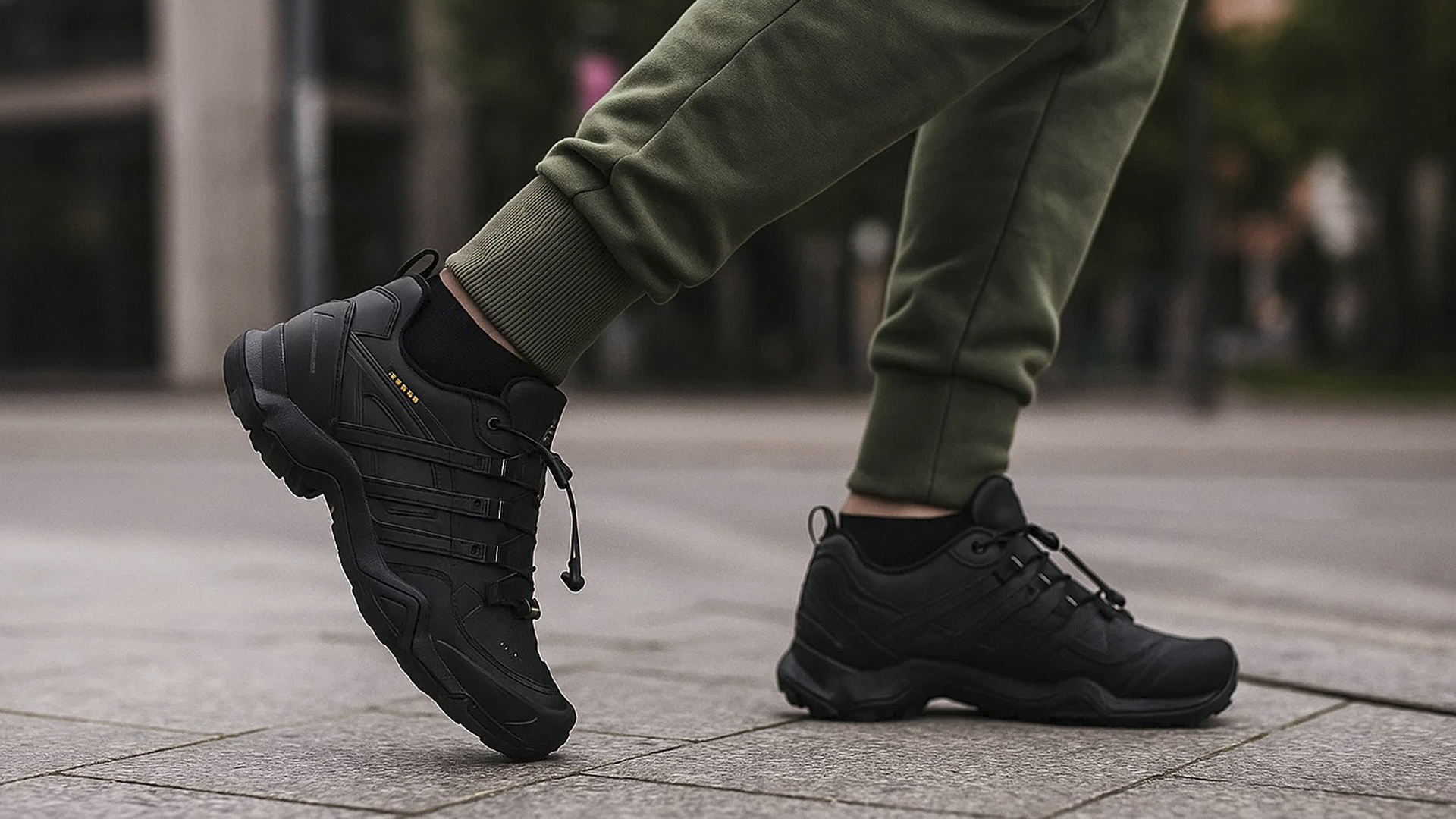 С чем носить adidas Terrex в городе: гайд по городскому outdoor-стилю С чем носить adidas Terrex в городе: гайд по городскому outdoor-стилю